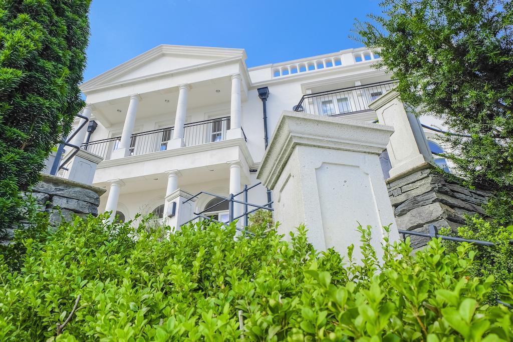 Villa Charlotte Μπέργκεν Εξωτερικό φωτογραφία